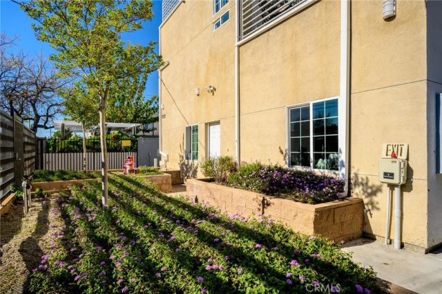11731 Runnymede Street 3, North Hollywood, CA 91605