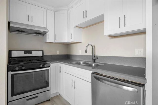 11731 Runnymede Street 3, North Hollywood, CA 91605