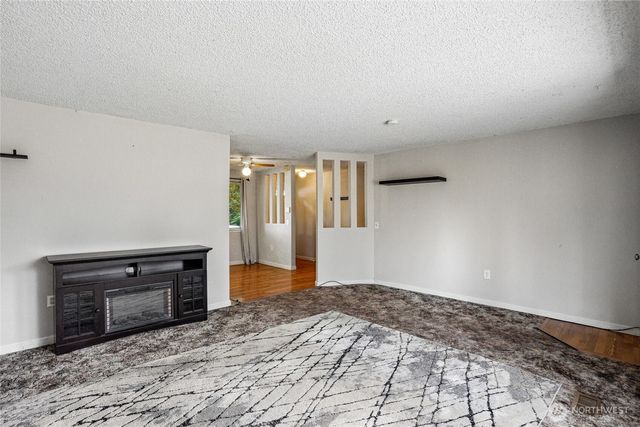 20601 Church Lake Drive E, Bonney Lake, WA 98391