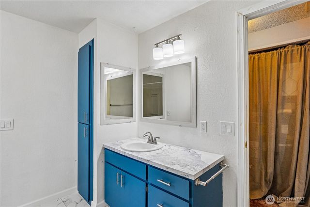 20601 Church Lake Drive E, Bonney Lake, WA 98391