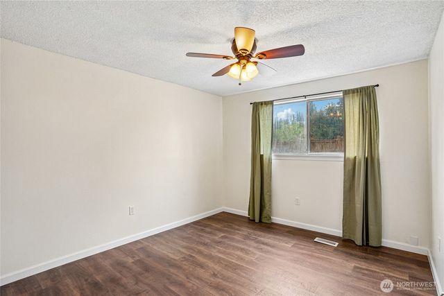 20601 Church Lake Drive E, Bonney Lake, WA 98391