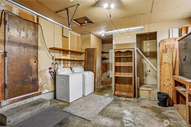 20601 Church Lake Drive E, Bonney Lake, WA 98391