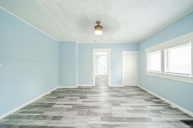 1102 S 18th Street, New Castle, IN 47362
