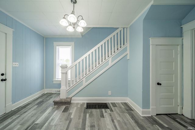 1102 S 18th Street, New Castle, IN 47362