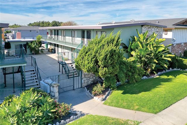 11517 Old River School Rd, Downey, CA 90241