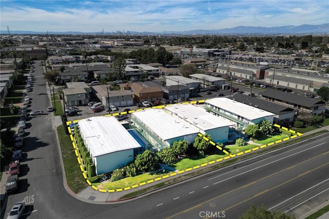 11517 Old River School Rd, Downey, CA 90241