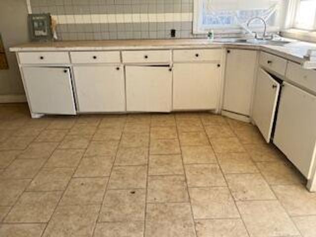 2106 35th Street, Lubbock, TX 79412