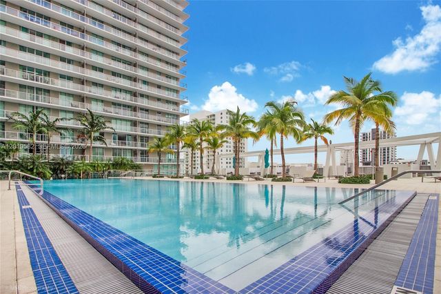 79 SW 12th St 2306-S, Miami, FL 33130