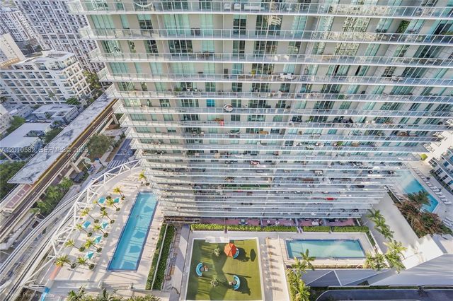 79 SW 12th St 2306-S, Miami, FL 33130