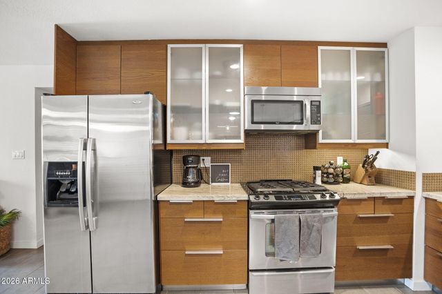 3141 E SIERRA Street, Phoenix, AZ 85028