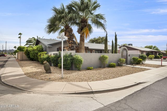 3141 E SIERRA Street, Phoenix, AZ 85028