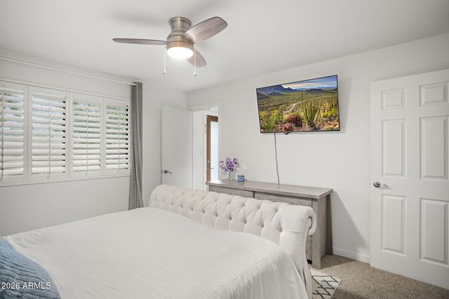 3141 E SIERRA Street, Phoenix, AZ 85028