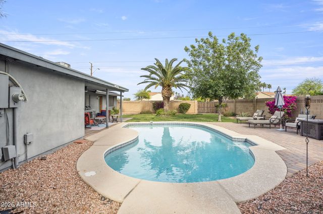 3141 E SIERRA Street, Phoenix, AZ 85028