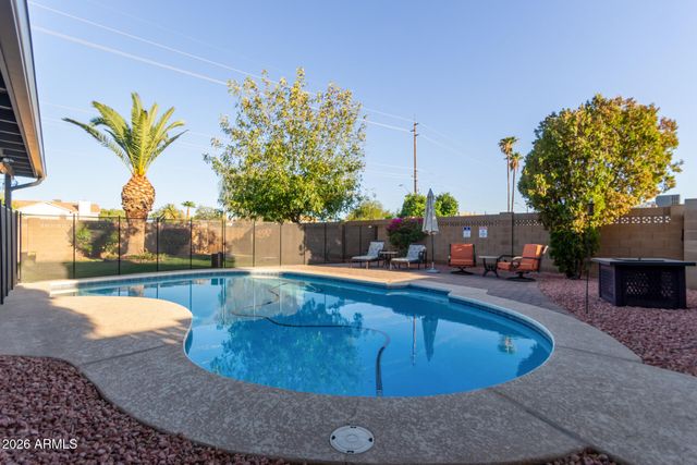 3141 E SIERRA Street, Phoenix, AZ 85028