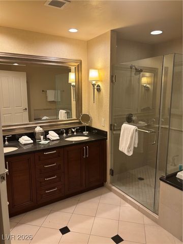 125 East Harmon Avenue 204, Las Vegas, NV 89109