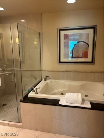 125 East Harmon Avenue 204, Las Vegas, NV 89109