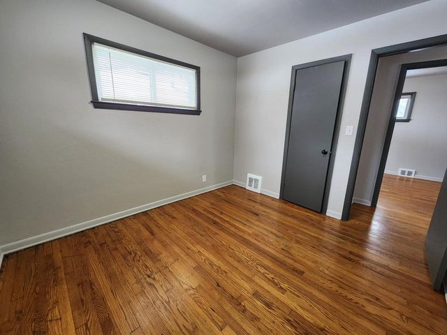 5668 70th STREET, Milwaukee, WI 53218