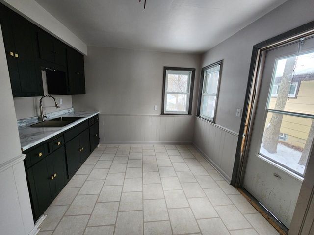5668 70th STREET, Milwaukee, WI 53218