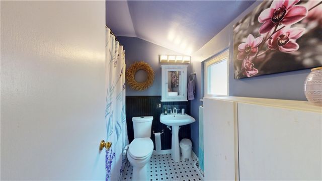 2732 Tillia St, Shaler, PA 15101