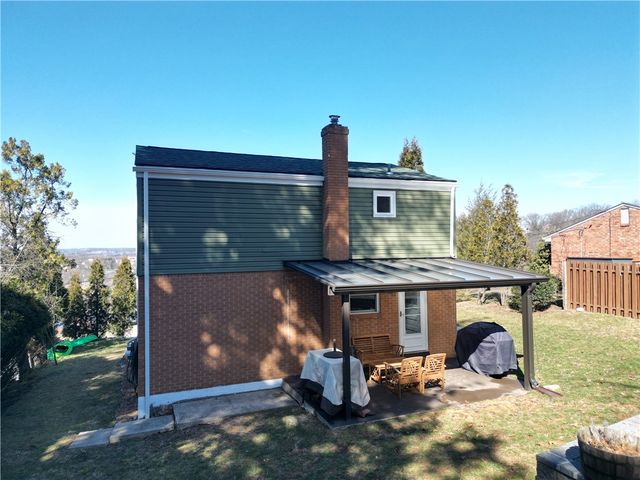 2732 Tillia St, Shaler, PA 15101