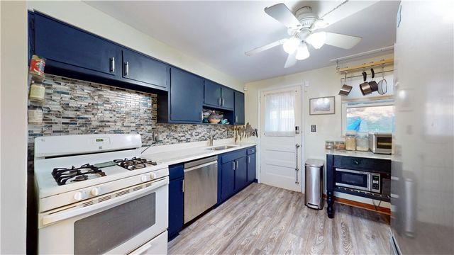 2732 Tillia St, Shaler, PA 15101