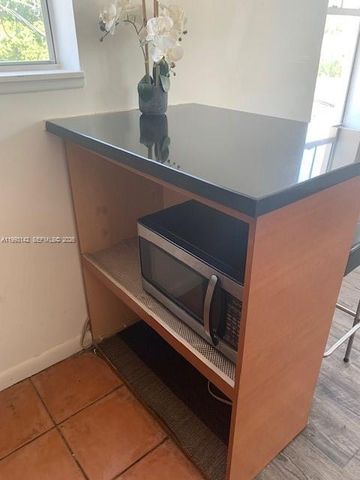 1244 Pennsylvania Ave 306, Miami Beach, FL 33139