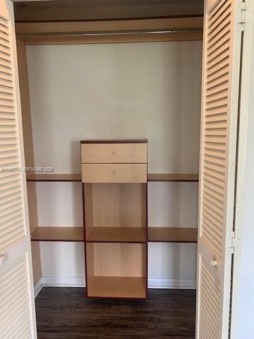 1244 Pennsylvania Ave 306, Miami Beach, FL 33139