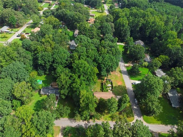 5000 Paris Avenue, Powder Springs, GA 30127