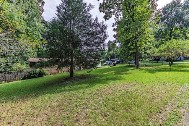 5000 Paris Avenue, Powder Springs, GA 30127