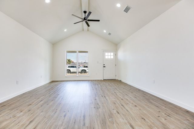 2801 Bowie Street, San Angelo, TX 76901