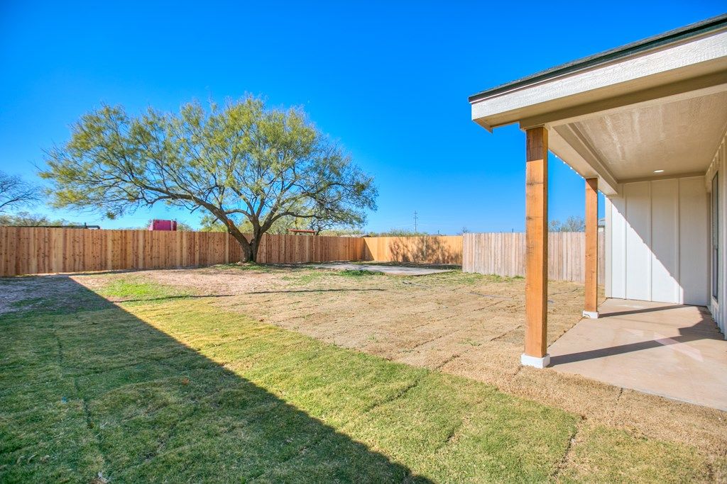 Image 30 of property listing at 2801 Bowie St, San Angelo, TX 76901