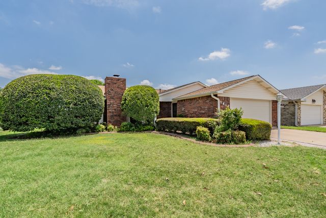 7412 Engleman Court, Fort Worth, TX 76137