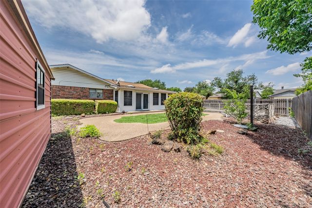 7412 Engleman Court, Fort Worth, TX 76137