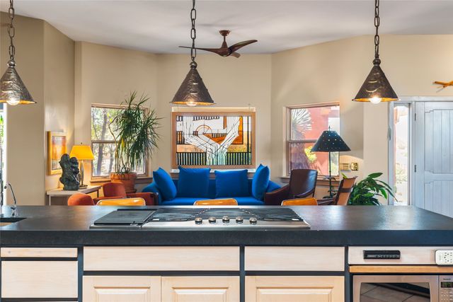 7 Calle Cholla, Placitas, NM 87043