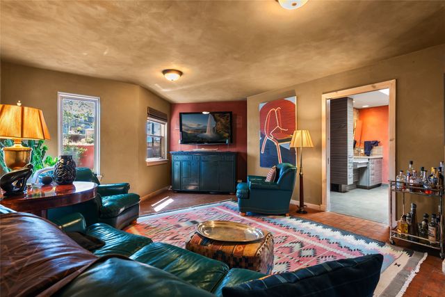 7 Calle Cholla, Placitas, NM 87043