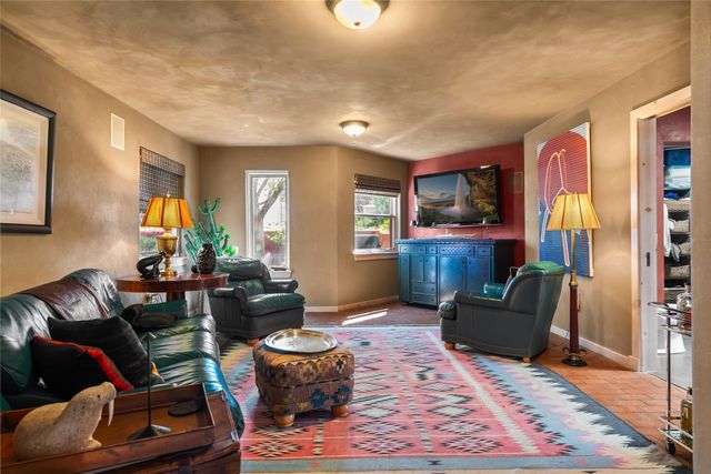 7 Calle Cholla, Placitas, NM 87043