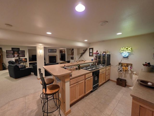 125 Meadow Ridge Lane, Madison, WI 53704
