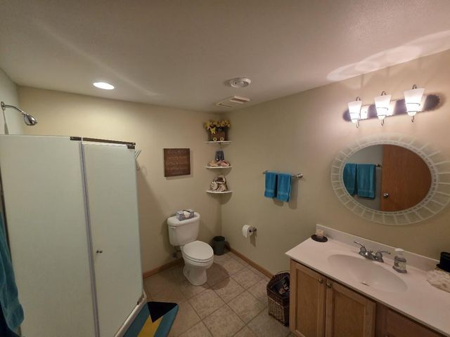 125 Meadow Ridge Lane, Madison, WI 53704