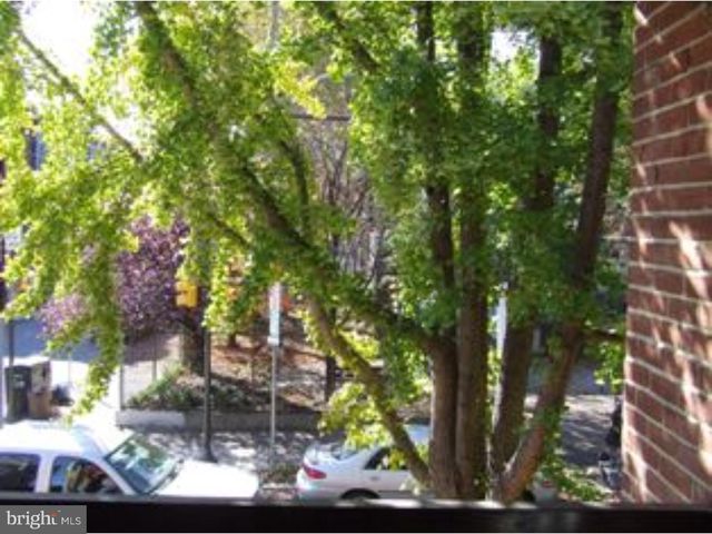 601 A LOMBARD ST, Philadelphia, PA 19147