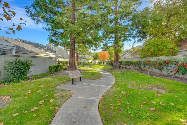 5860 Alexandria, Stockton, CA 95207