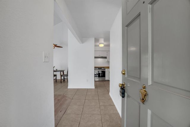 5860 Alexandria, Stockton, CA 95207