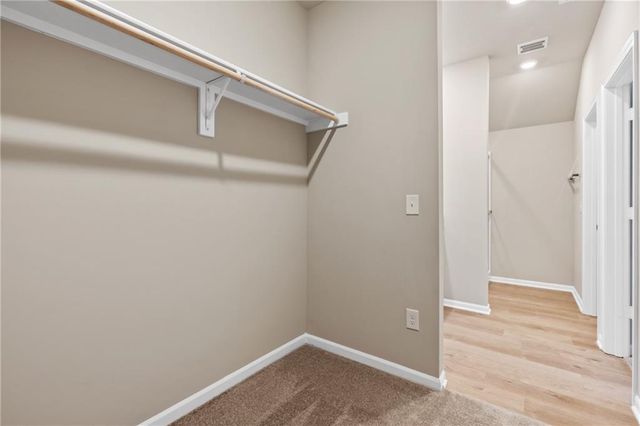 20360 W 195th Street, Spring Hill, KS 66083