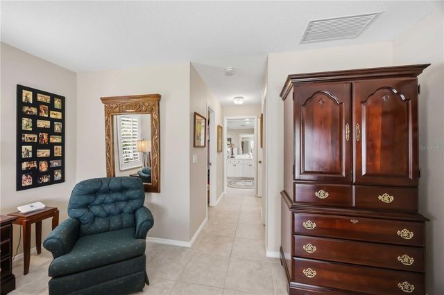 230 E GREEN STREET, Englewood, FL 34223