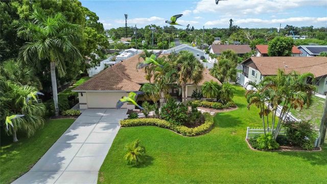 230 E GREEN STREET, Englewood, FL 34223