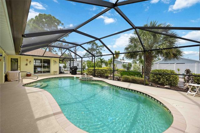 230 E GREEN STREET, Englewood, FL 34223
