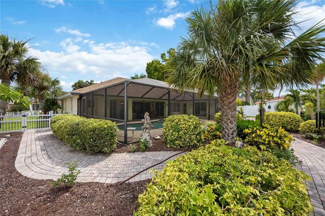 230 E GREEN STREET, Englewood, FL 34223