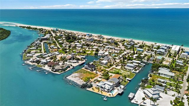 230 E GREEN STREET, Englewood, FL 34223