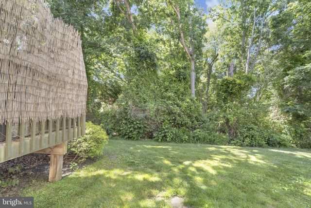 3 SADDLE LN, Sicklerville, NJ 08081