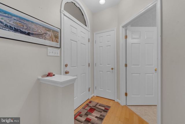 3 SADDLE LN, Sicklerville, NJ 08081