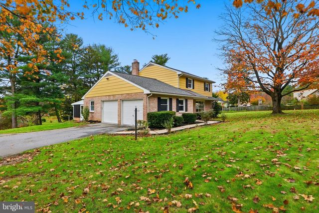 2320 FRUITVILLE PIKE, Lancaster, PA 17601